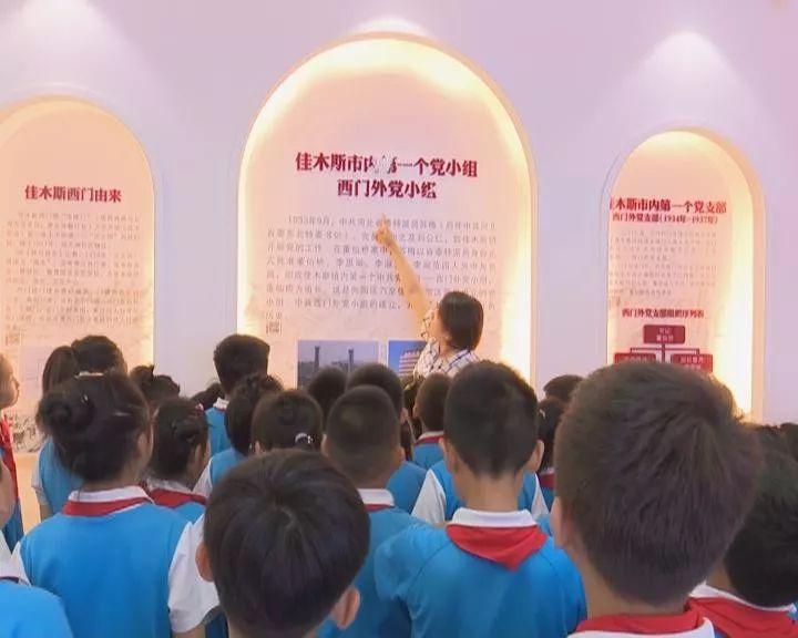 超奥特曼格斗